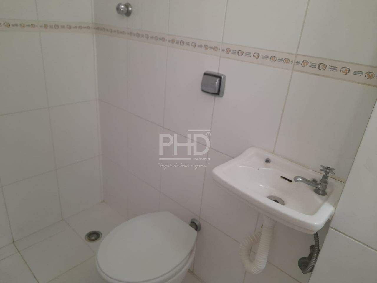 Apartamento para alugar com 3 quartos, 91m² - Foto 15