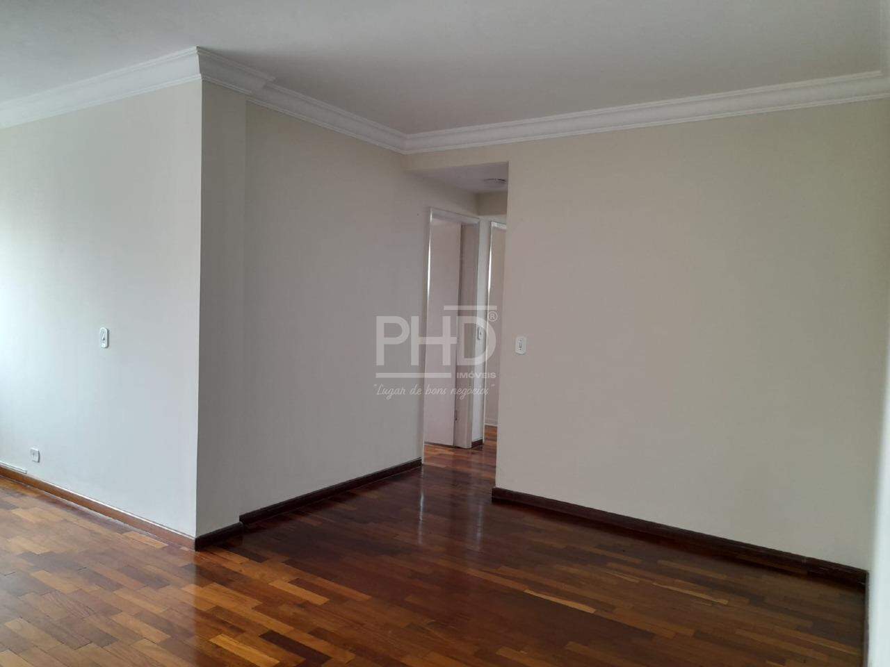 Apartamento para alugar com 3 quartos, 91m² - Foto 2