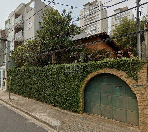 Casa à venda com 3 quartos, 372m² - Foto 10