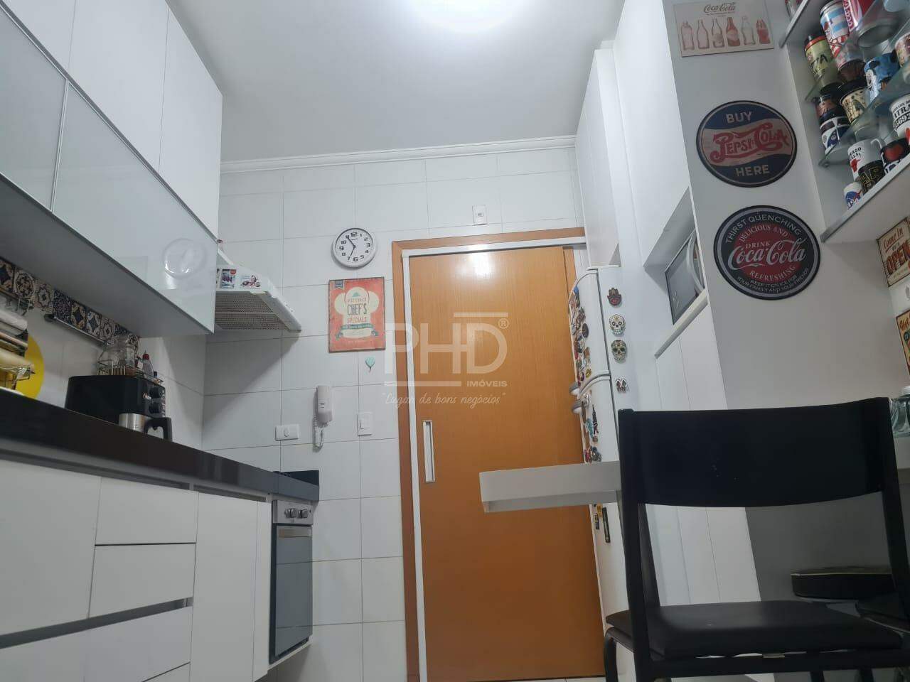 Apartamento à venda com 3 quartos, 84m² - Foto 7