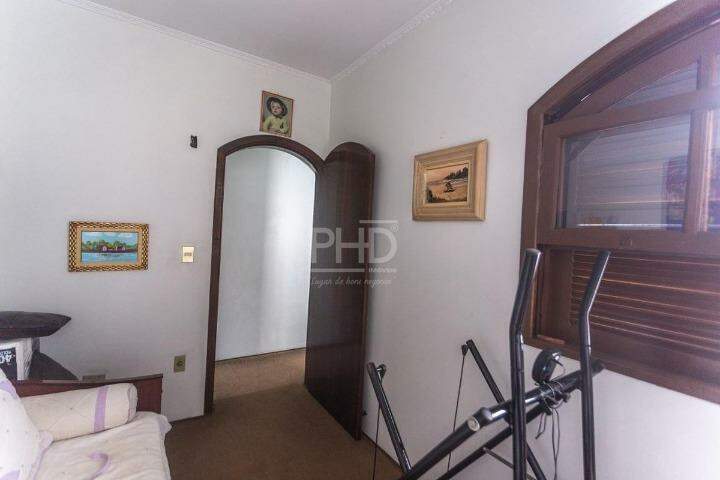 Sobrado à venda com 4 quartos, 330m² - Foto 9