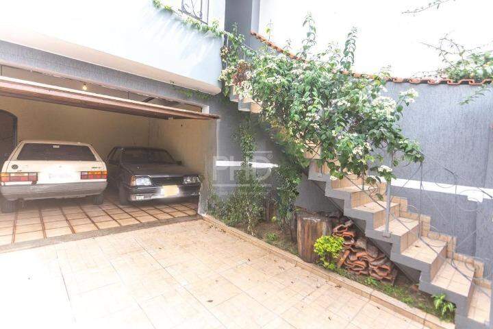 Sobrado à venda com 4 quartos, 330m² - Foto 32