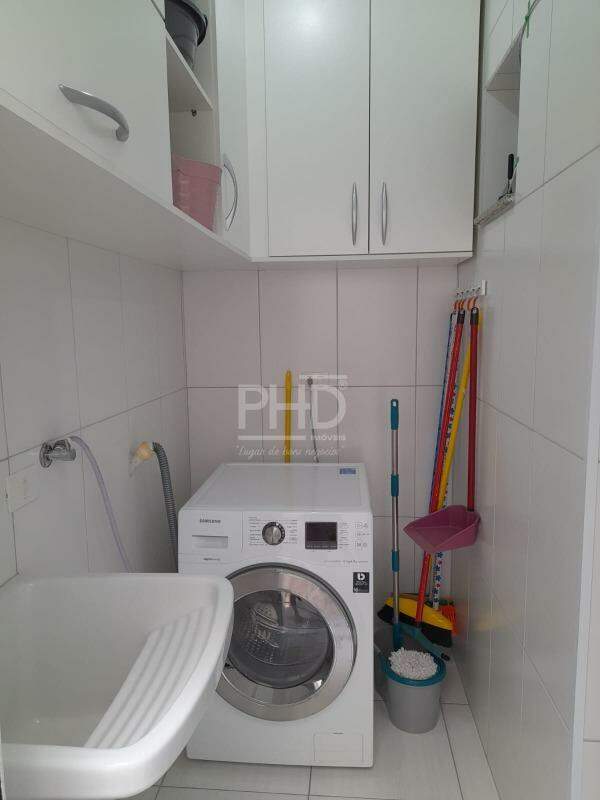 Apartamento à venda com 2 quartos, 64m² - Foto 17