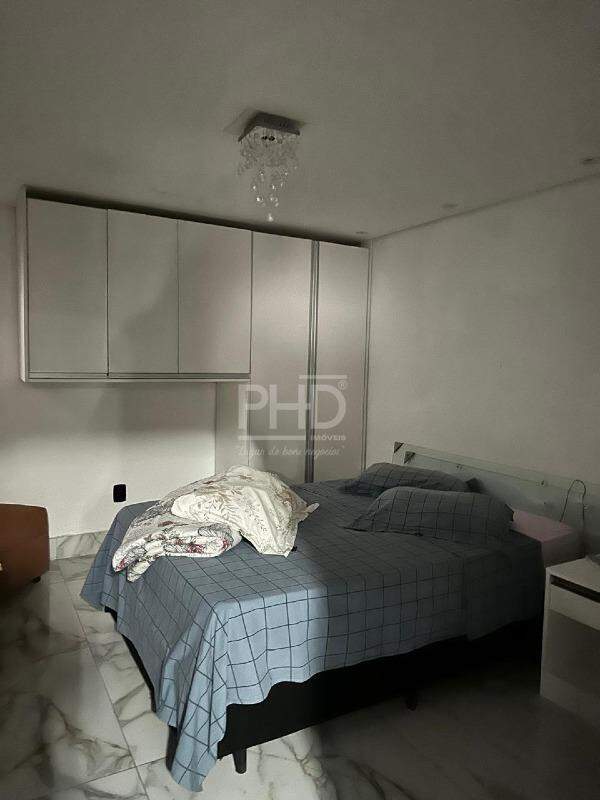 Sobrado à venda com 6 quartos, 340m² - Foto 21