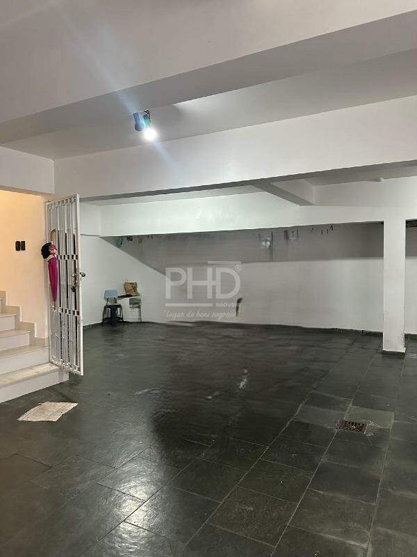 Sobrado à venda com 6 quartos, 340m² - Foto 32