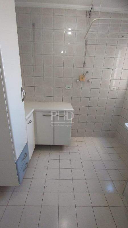 Apartamento para alugar com 2 quartos, 50m² - Foto 14