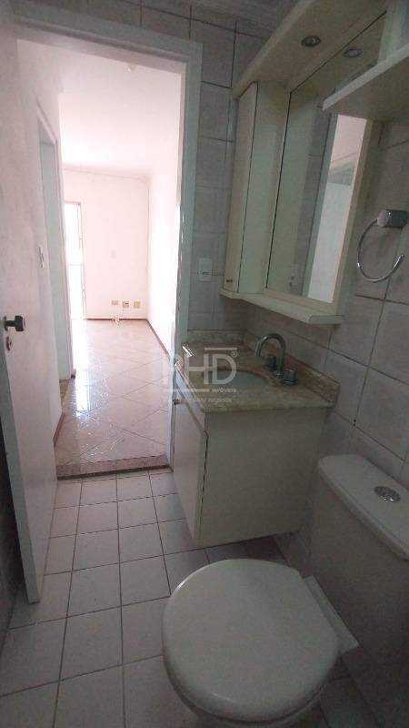 Apartamento para alugar com 2 quartos, 50m² - Foto 30