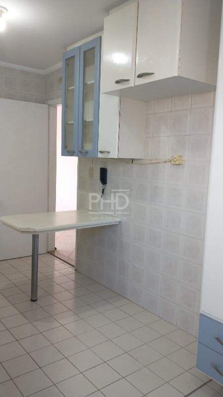 Apartamento para alugar com 2 quartos, 50m² - Foto 8