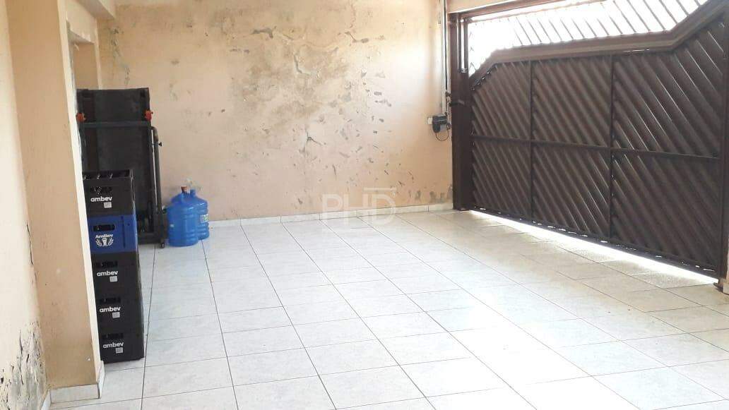 Casa à venda com 3 quartos, 210m² - Foto 14