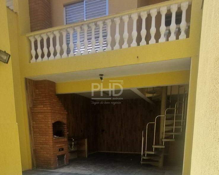 Sobrado à venda com 3 quartos, 290m² - Foto 1