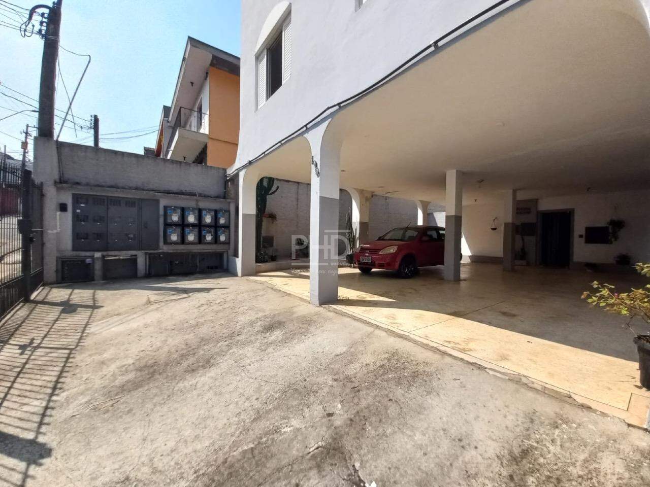 Apartamento à venda com 3 quartos, 95m² - Foto 1