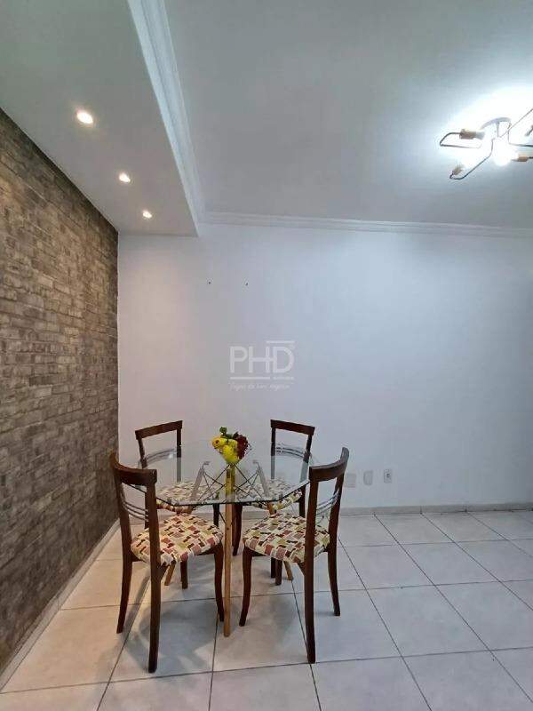 Apartamento à venda com 3 quartos, 58m² - Foto 2