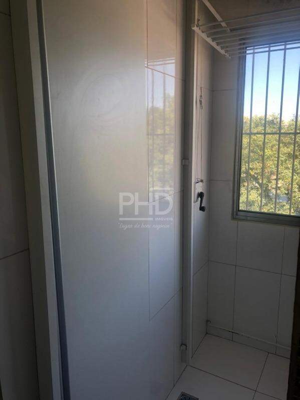 Apartamento à venda com 2 quartos, 68m² - Foto 12