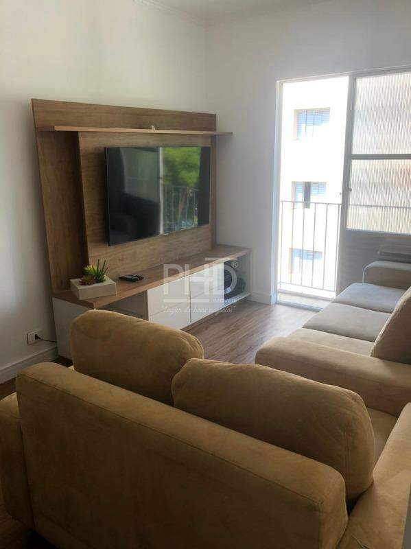 Apartamento à venda com 2 quartos, 68m² - Foto 4