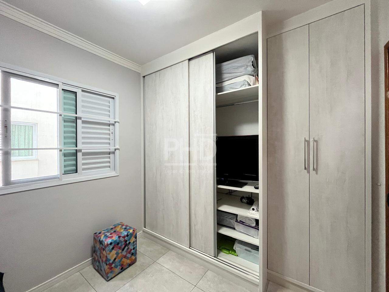 Apartamento à venda com 2 quartos, 70m² - Foto 10