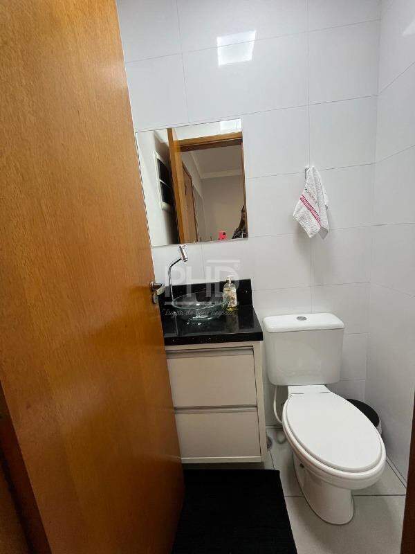 Apartamento à venda com 2 quartos, 70m² - Foto 19