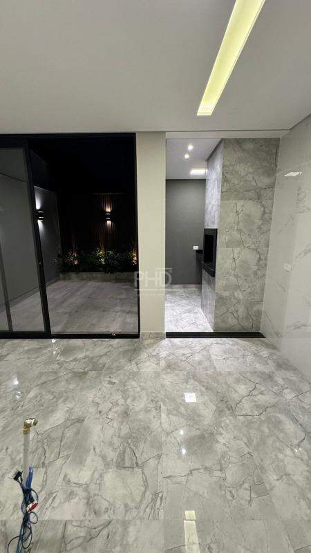 Sobrado à venda com 3 quartos, 179m² - Foto 3