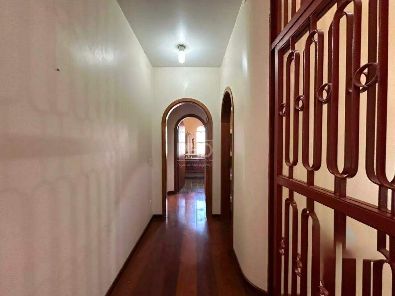 Sobrado à venda com 4 quartos, 594m² - Foto 23