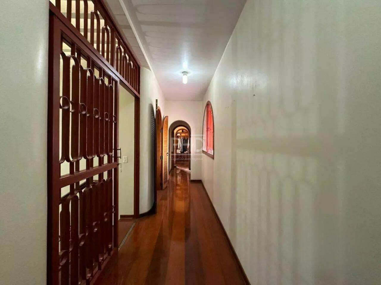 Sobrado à venda com 4 quartos, 594m² - Foto 42