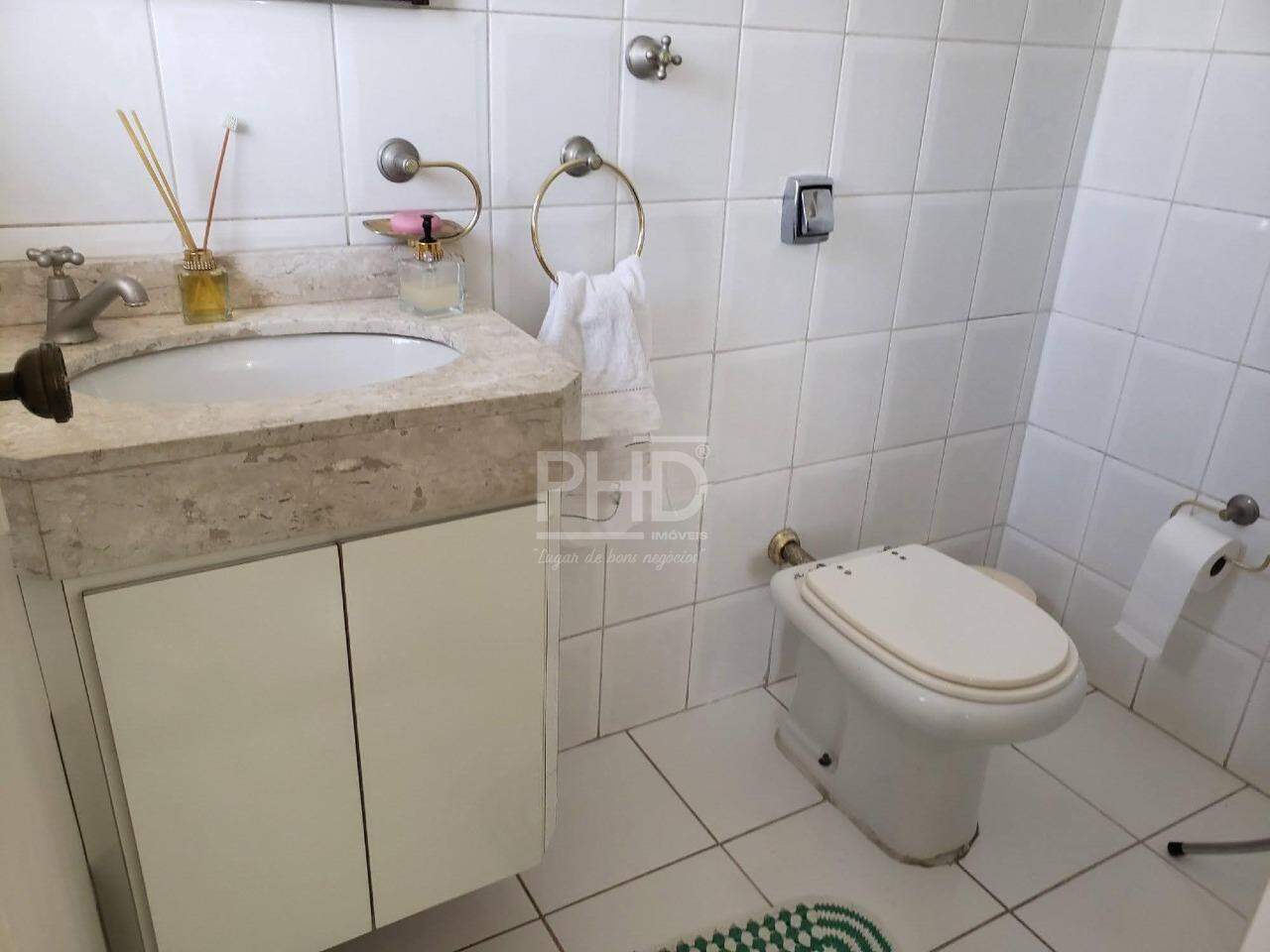 Apartamento à venda com 3 quartos, 105m² - Foto 19