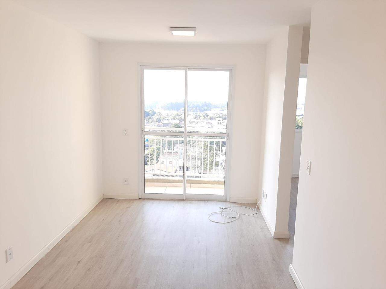 Apartamento à venda com 2 quartos, 43m² - Foto 2