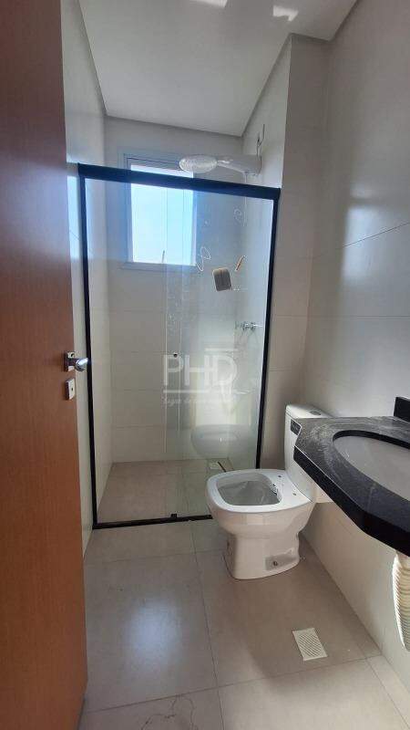 Apartamento para alugar com 2 quartos, 55m² - Foto 15