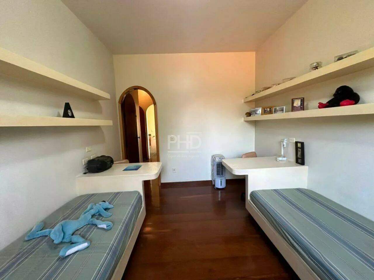 Sobrado para alugar com 4 quartos, 594m² - Foto 19