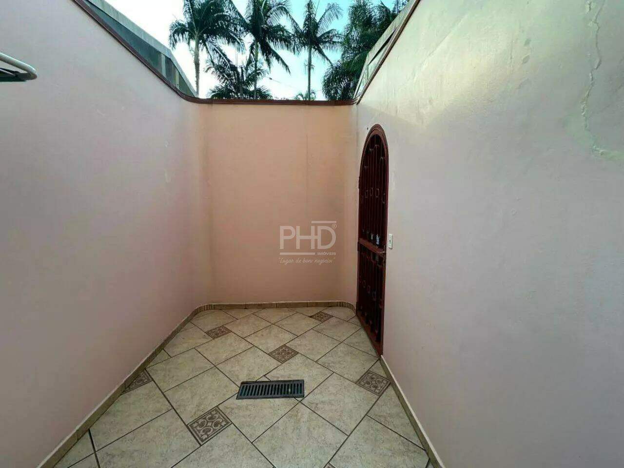 Sobrado para alugar com 4 quartos, 594m² - Foto 14