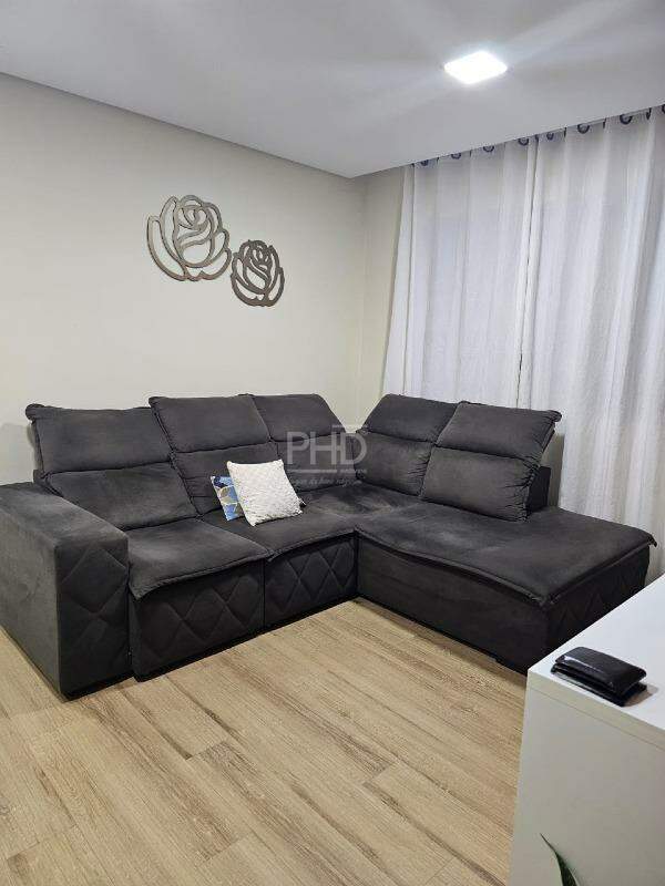 Apartamento à venda com 2 quartos, 70m² - Foto 4