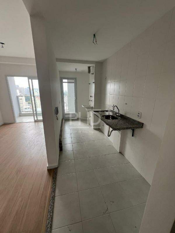 Apartamento à venda com 2 quartos, 58m² - Foto 8