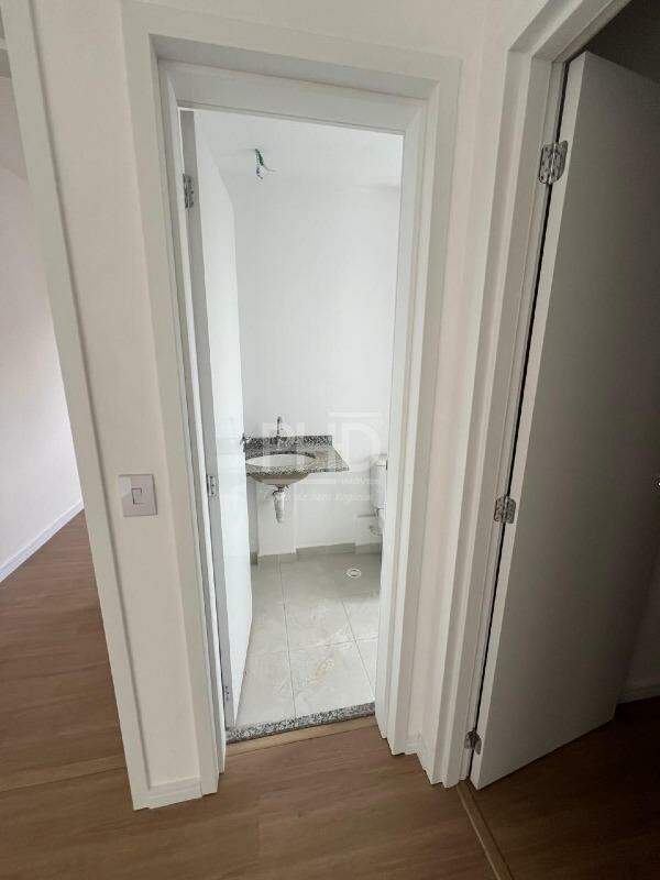 Apartamento à venda com 2 quartos, 58m² - Foto 10