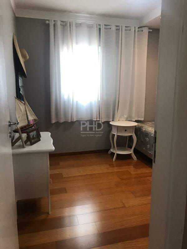 Apartamento à venda com 3 quartos, 97m² - Foto 14