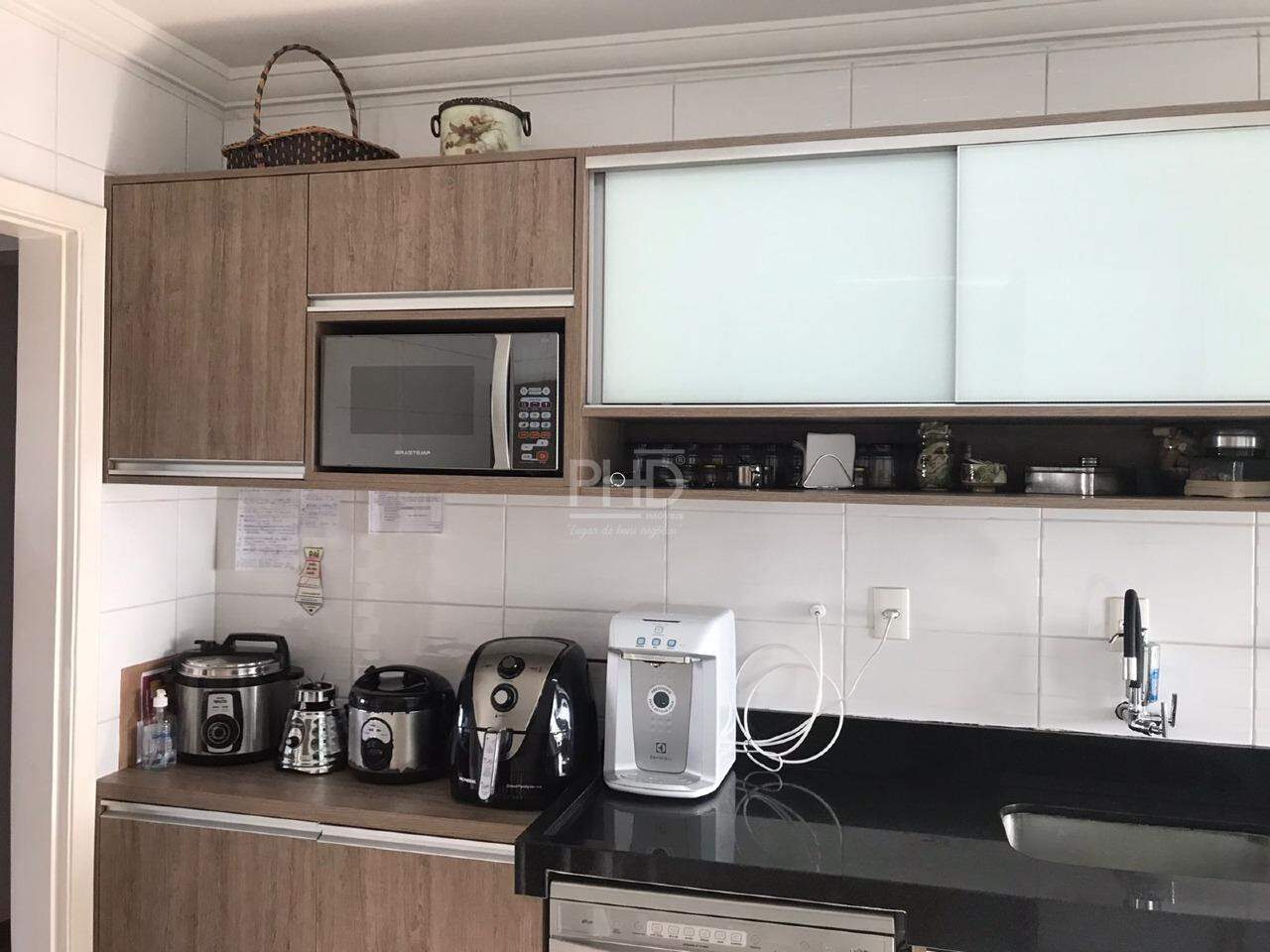 Apartamento à venda com 3 quartos, 97m² - Foto 7