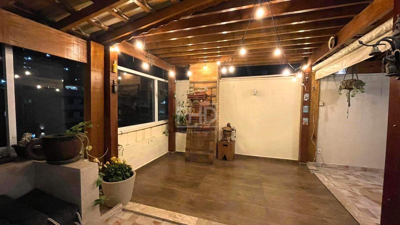 Cobertura à venda com 4 quartos, 194m² - Foto 7