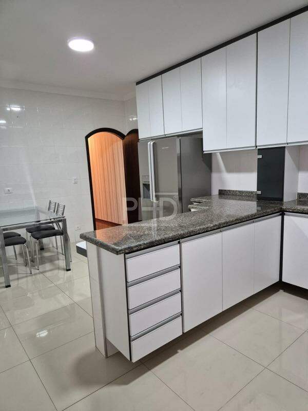 Sobrado à venda com 3 quartos, 300m² - Foto 6