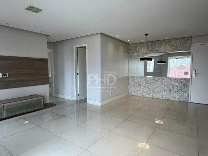 Apartamento para alugar com 2 quartos, 84m² - Foto 2