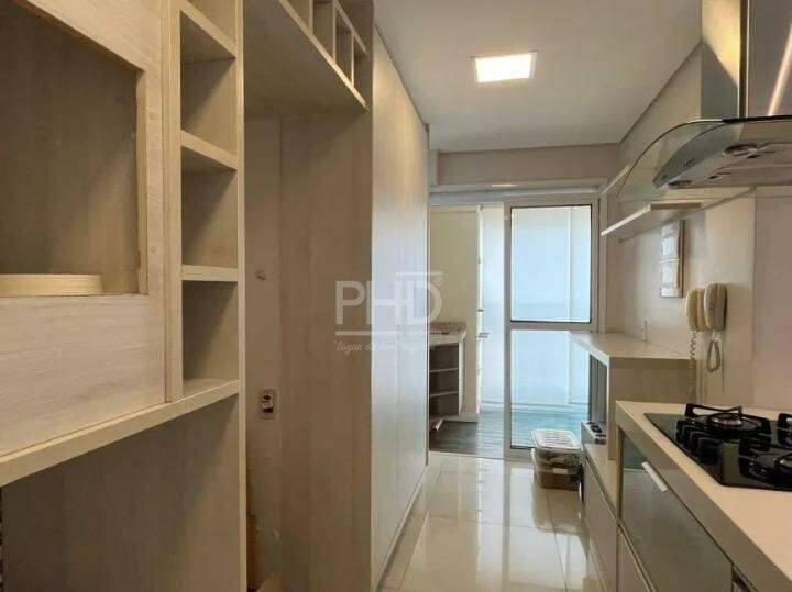 Apartamento para alugar com 2 quartos, 84m² - Foto 14