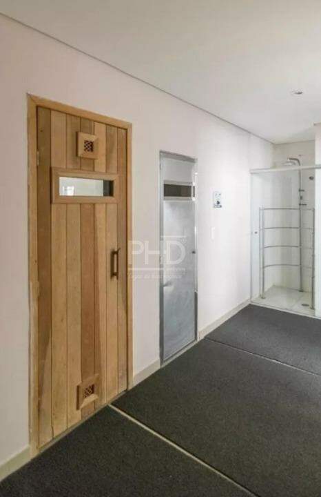 Apartamento para alugar com 2 quartos, 84m² - Foto 46