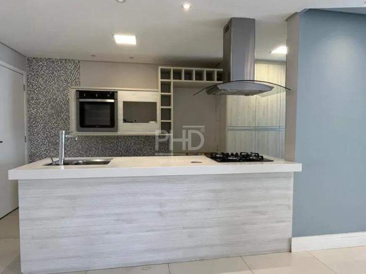 Apartamento para alugar com 2 quartos, 84m² - Foto 13