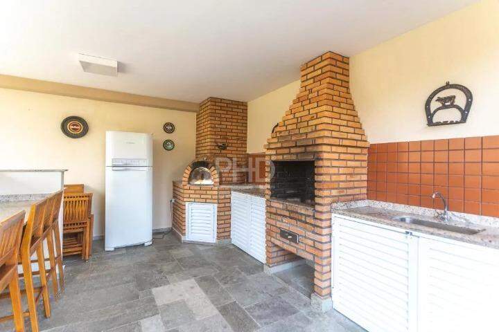 Apartamento para alugar com 2 quartos, 84m² - Foto 32