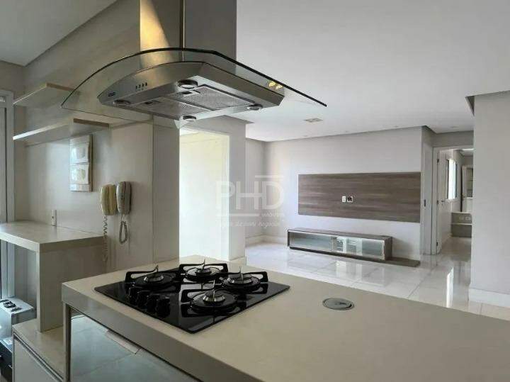 Apartamento para alugar com 2 quartos, 84m² - Foto 9