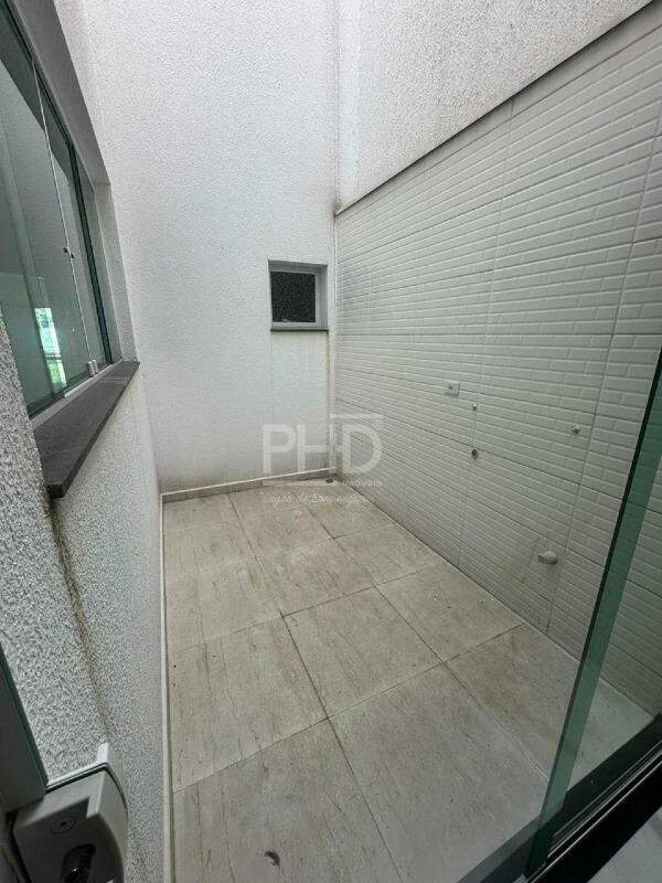 Apartamento à venda com 2 quartos, 65m² - Foto 8