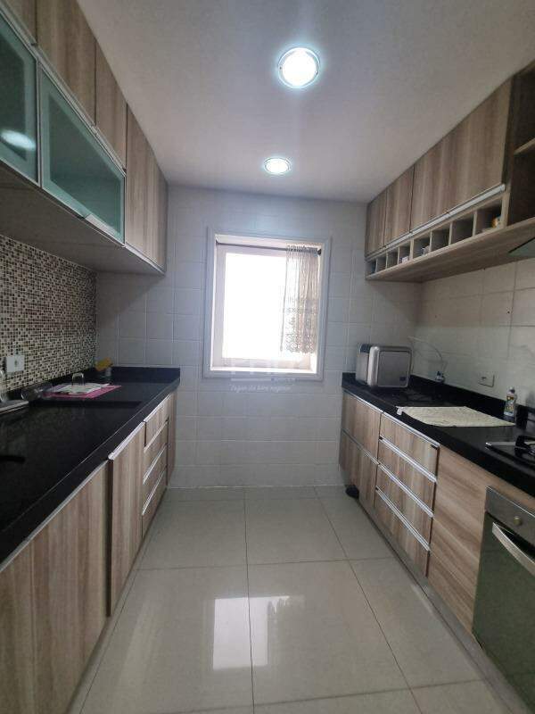 Sobrado para alugar com 3 quartos, 520m² - Foto 5