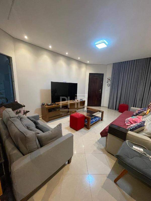 Sobrado à venda com 4 quartos, 192m² - Foto 3