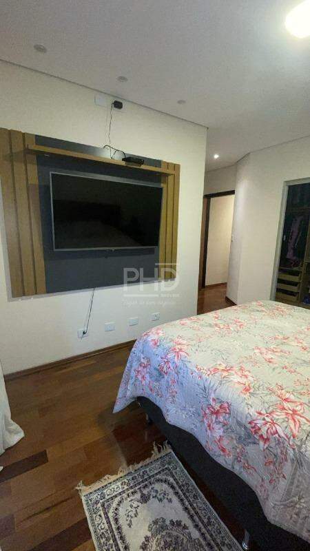 Sobrado à venda com 4 quartos, 192m² - Foto 11