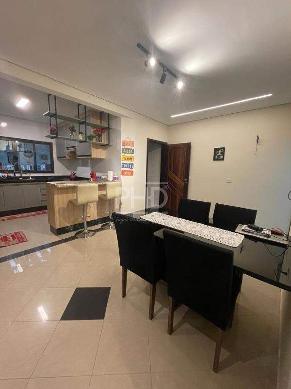 Sobrado à venda com 4 quartos, 192m² - Foto 5