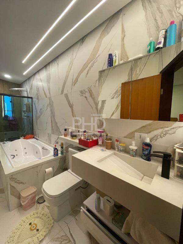 Sobrado à venda com 4 quartos, 192m² - Foto 14