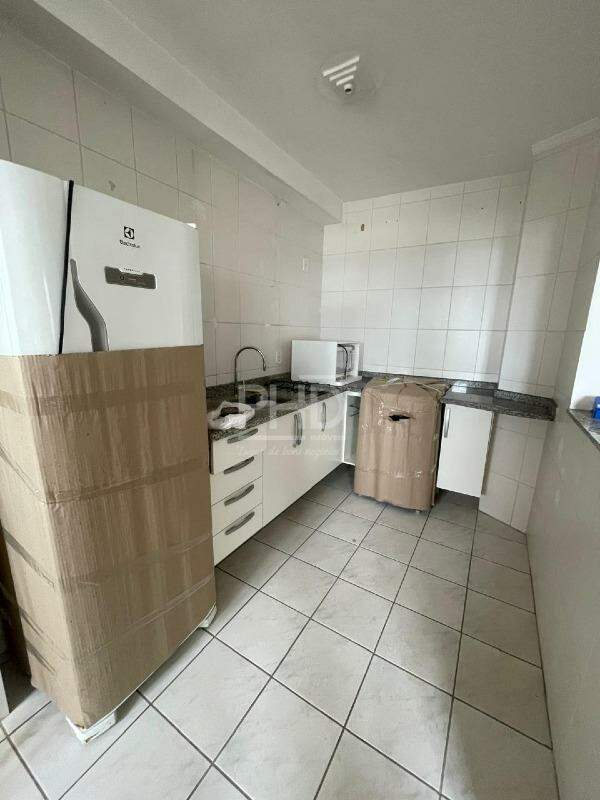 Apartamento à venda com 1 quarto, 43m² - Foto 8