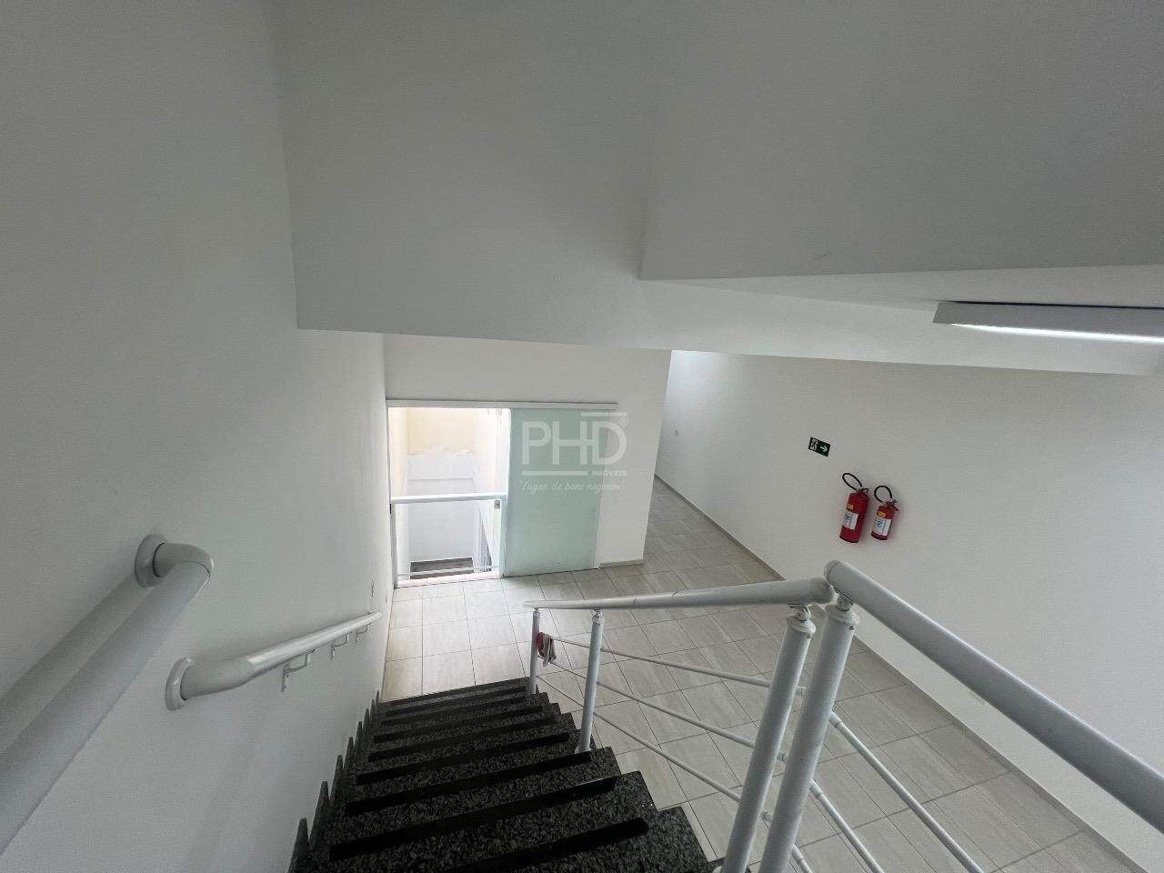 Loja-Salão para alugar, 640m² - Foto 14