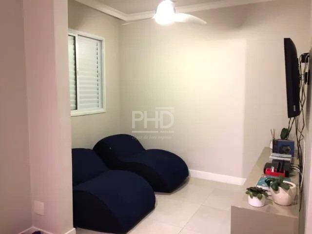 Apartamento à venda com 3 quartos, 70m² - Foto 4